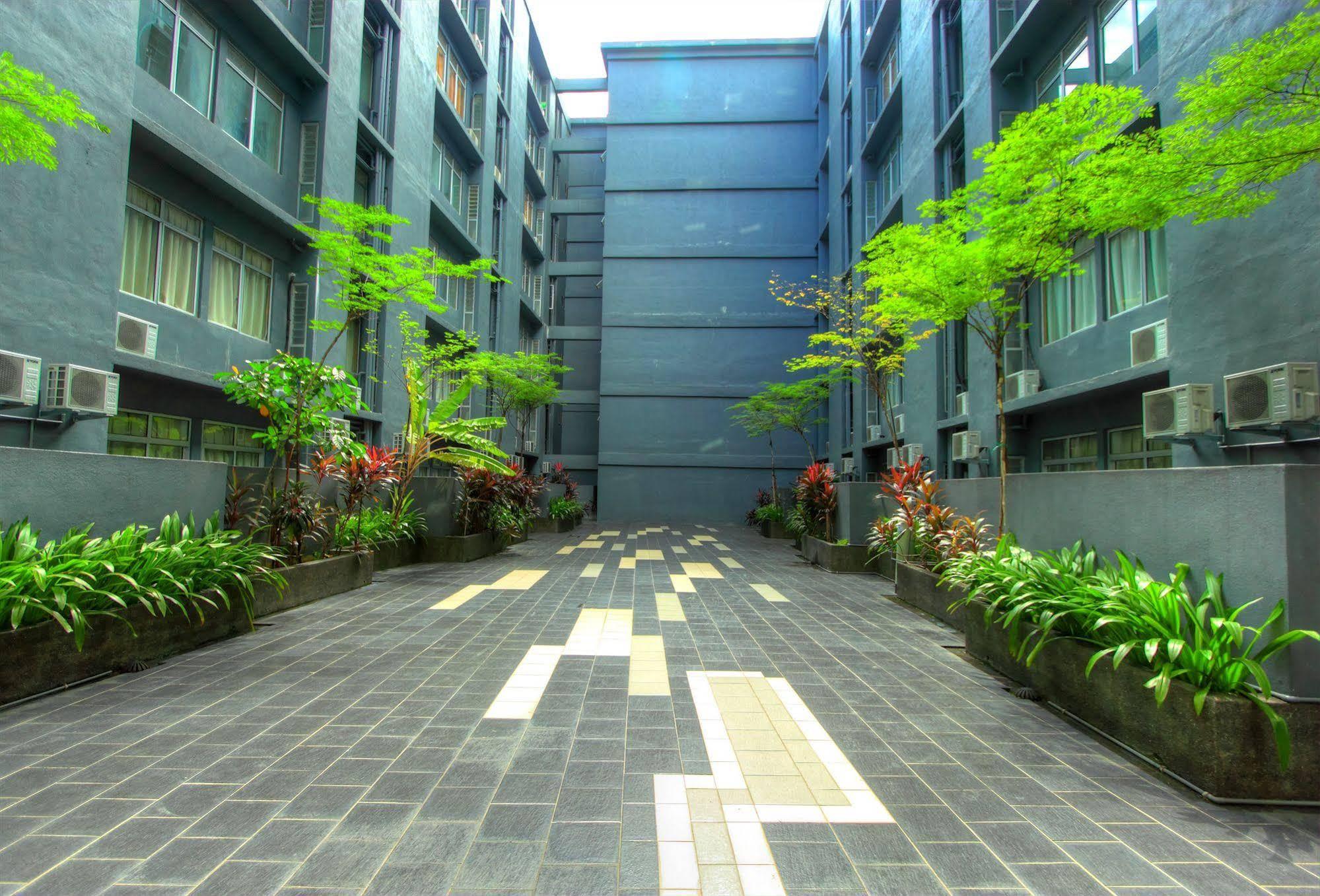 Oyo 90150 City Campus Lodge & Hotel Kuala Lumpur Esterno foto