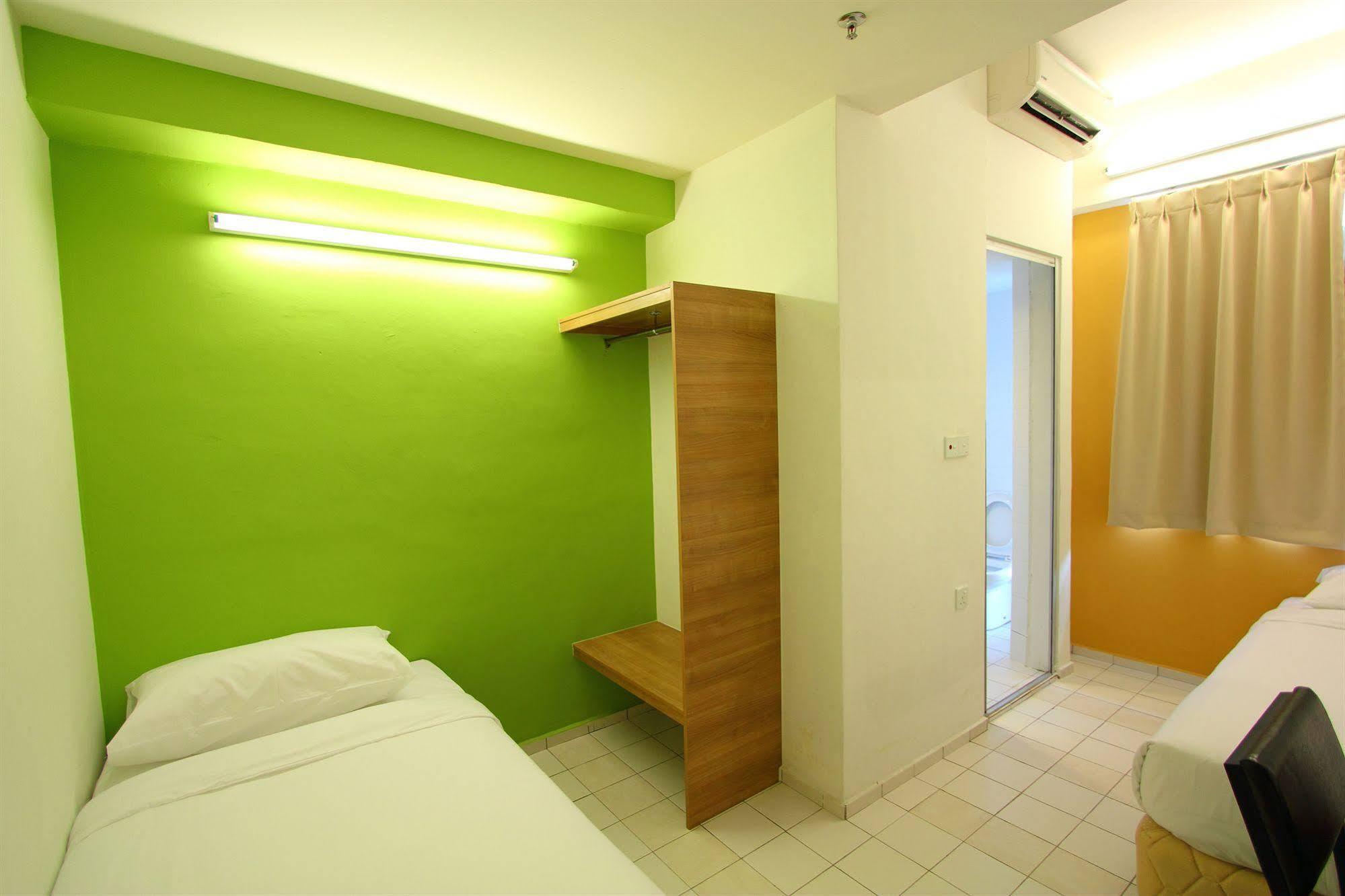 Oyo 90150 City Campus Lodge & Hotel Kuala Lumpur Esterno foto